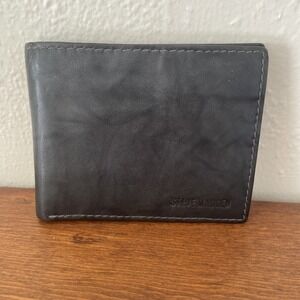 Steve Madden Men's Bi - Fold‎ Black Leather Wallet With Flip ID RFID Card Holder